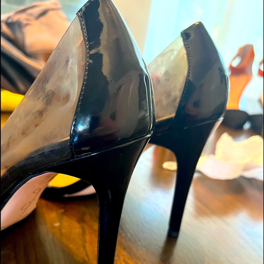 jessica simpson acrylic hi heeled pumps